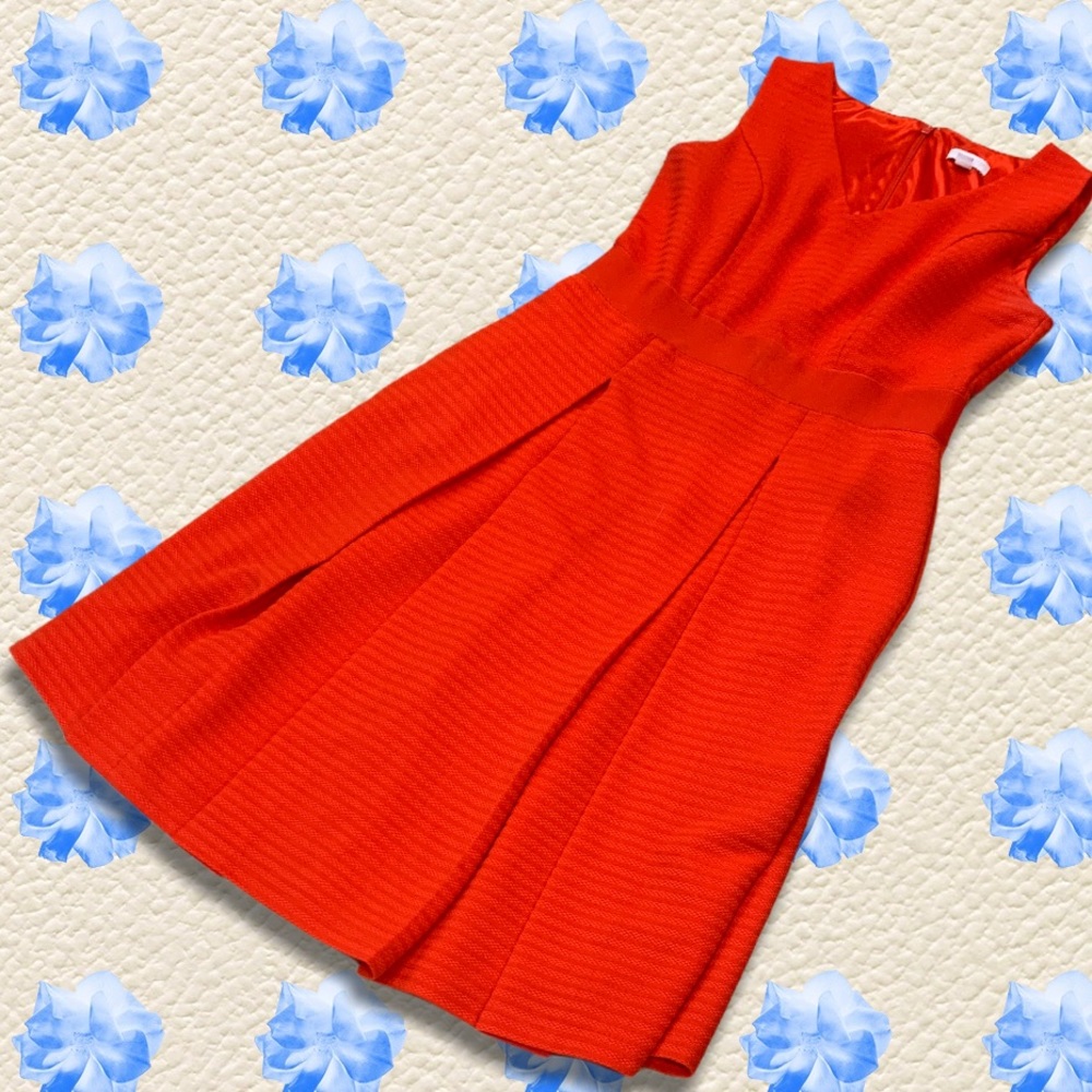 V-Neck A-Line Midi Dress